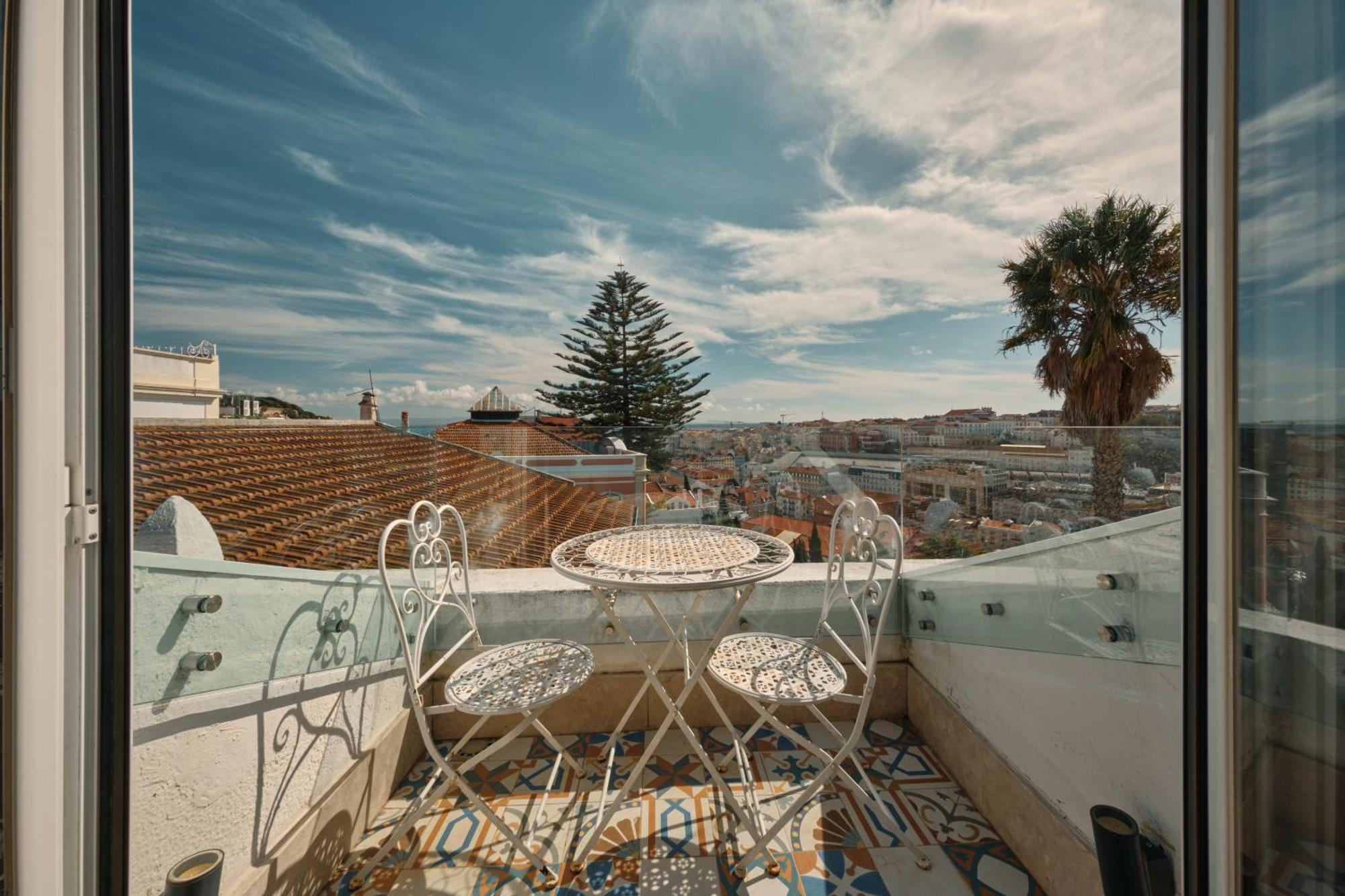 Torel Palace Lisbon Hotel Екстериор снимка A view from the balcony of a house in the city of Rabat, Morocco